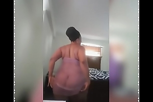 Ghana fat loot lady dance naked